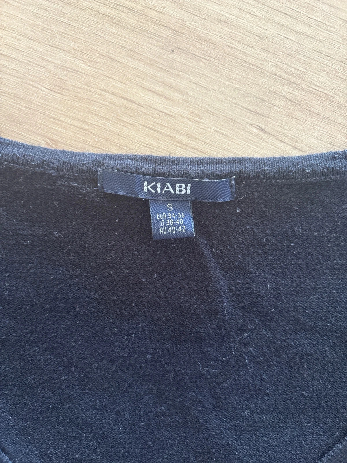 Slim black V-neck sweater Kiabi size S / 36 – photo 3